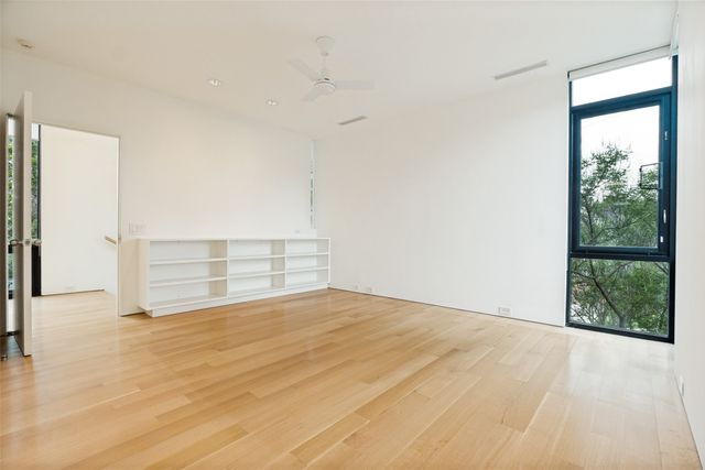 1810 Bermuda Street, Dallas, TX 75214