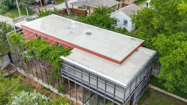 1810 Bermuda Street, Dallas, TX 75214
