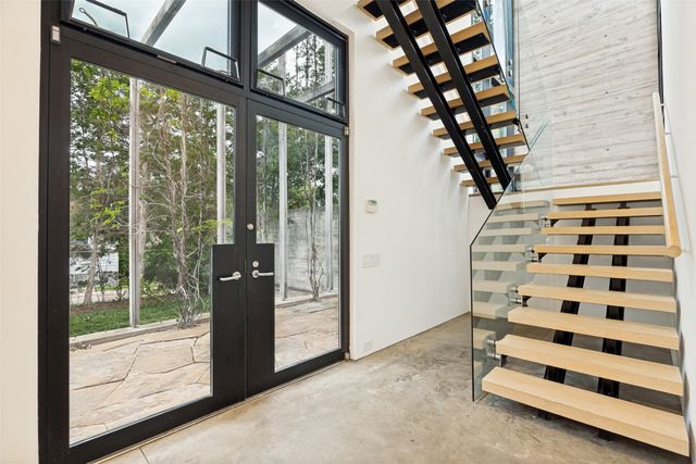 1810 Bermuda Street, Dallas, TX 75214