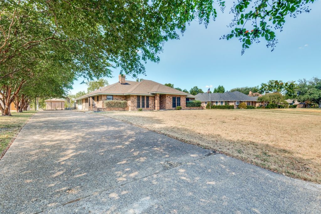 508 Estate Lane, Terrell, TX 75161