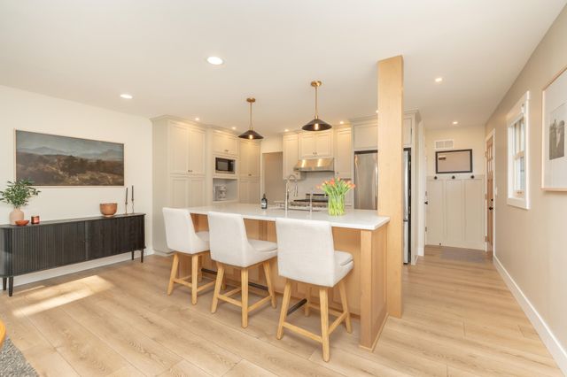 5904 Oaklawn Avenue, Edina, MN 55424