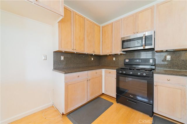 7353 Ellena W 3, Rancho Cucamonga, CA 91730