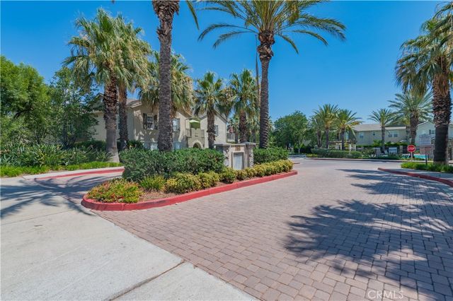 7353 Ellena W 3, Rancho Cucamonga, CA 91730