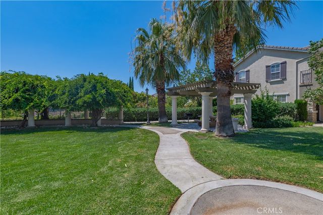 7353 Ellena W 3, Rancho Cucamonga, CA 91730