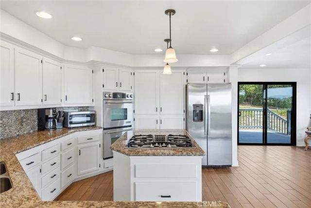 8110 Castenada, Atascadero, CA 93422