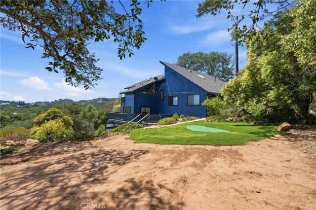 8110 Castenada, Atascadero, CA 93422