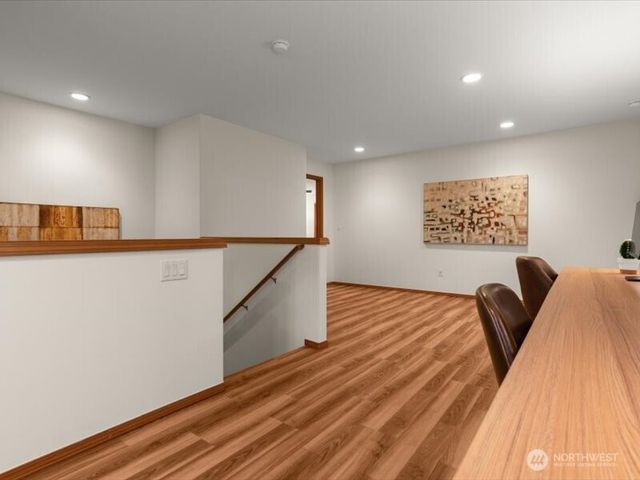 8100 231st Place NE, Redmond, WA 98053