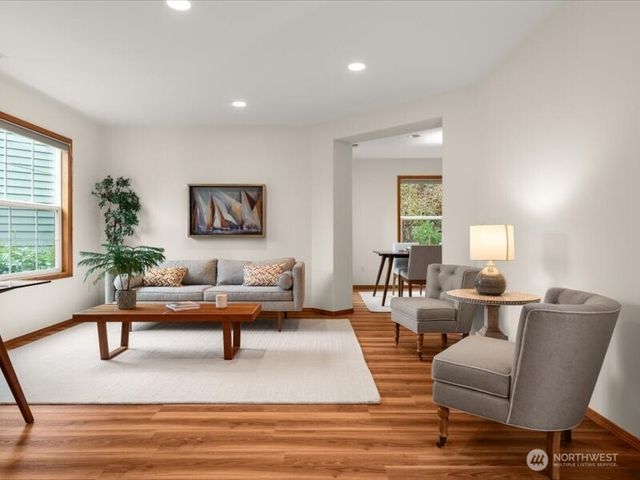 8100 231st Place NE, Redmond, WA 98053