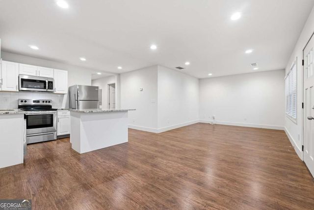 364 Brooks Avenue SW, Atlanta, GA 30310