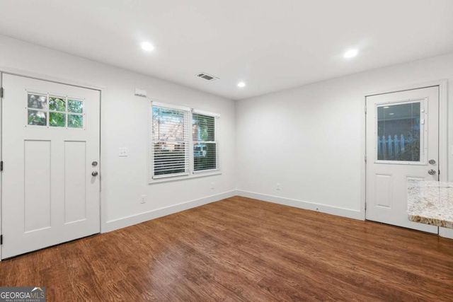 364 Brooks Avenue SW, Atlanta, GA 30310