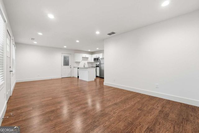 364 Brooks Avenue SW, Atlanta, GA 30310