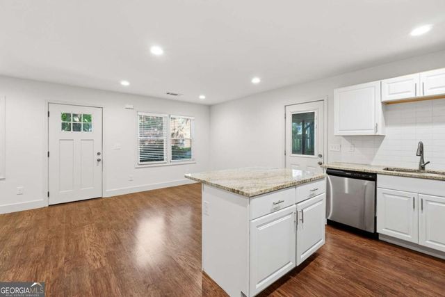 364 Brooks Avenue SW, Atlanta, GA 30310