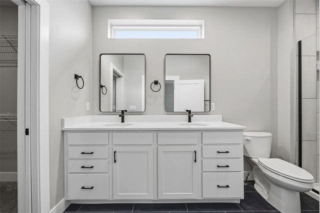 306 Dogwood Lane, Tiffin, IA 52340