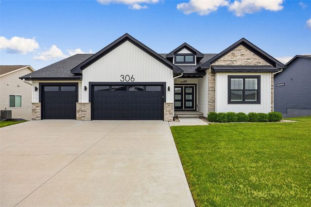 306 Dogwood Lane, Tiffin, IA 52340