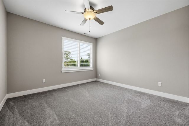 306 Dogwood Lane, Tiffin, IA 52340