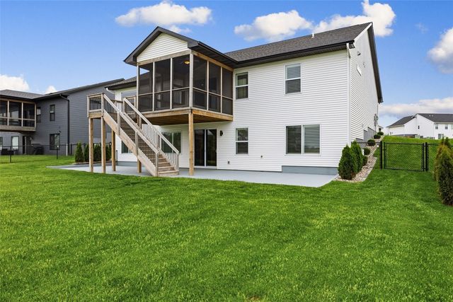 306 Dogwood Lane, Tiffin, IA 52340