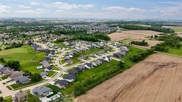 306 Dogwood Lane, Tiffin, IA 52340
