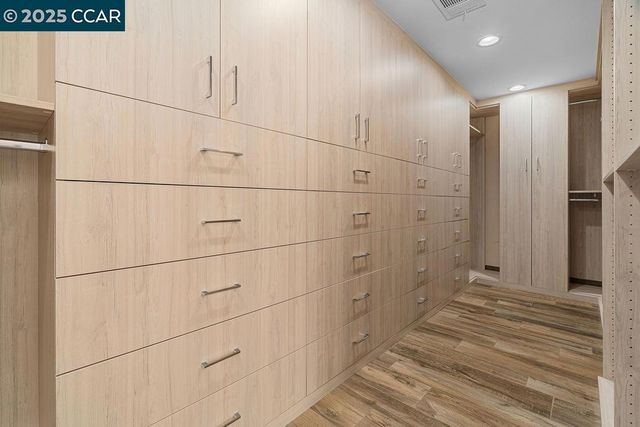 221 El Sobrante Dr, Danville, CA 94526