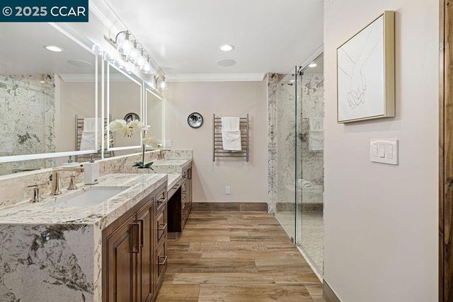 221 El Sobrante Dr, Danville, CA 94526