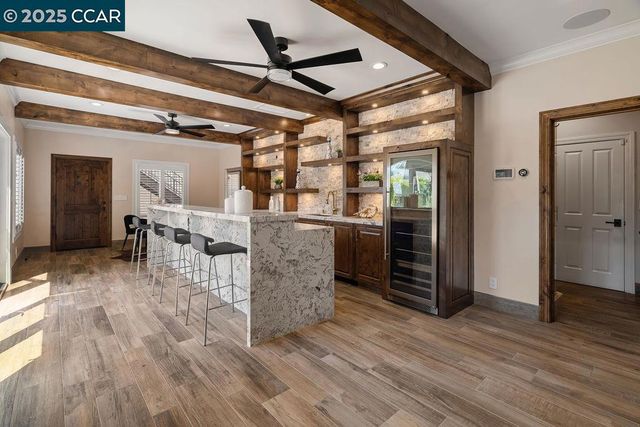 221 El Sobrante Dr, Danville, CA 94526