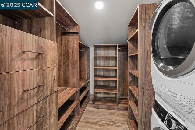 221 El Sobrante Dr, Danville, CA 94526