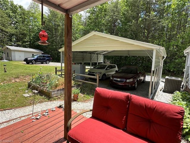186 Fisher Valley Road, Dobson, NC 27017