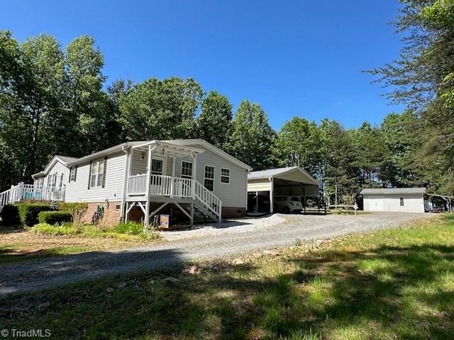 186 Fisher Valley Road, Dobson, NC 27017