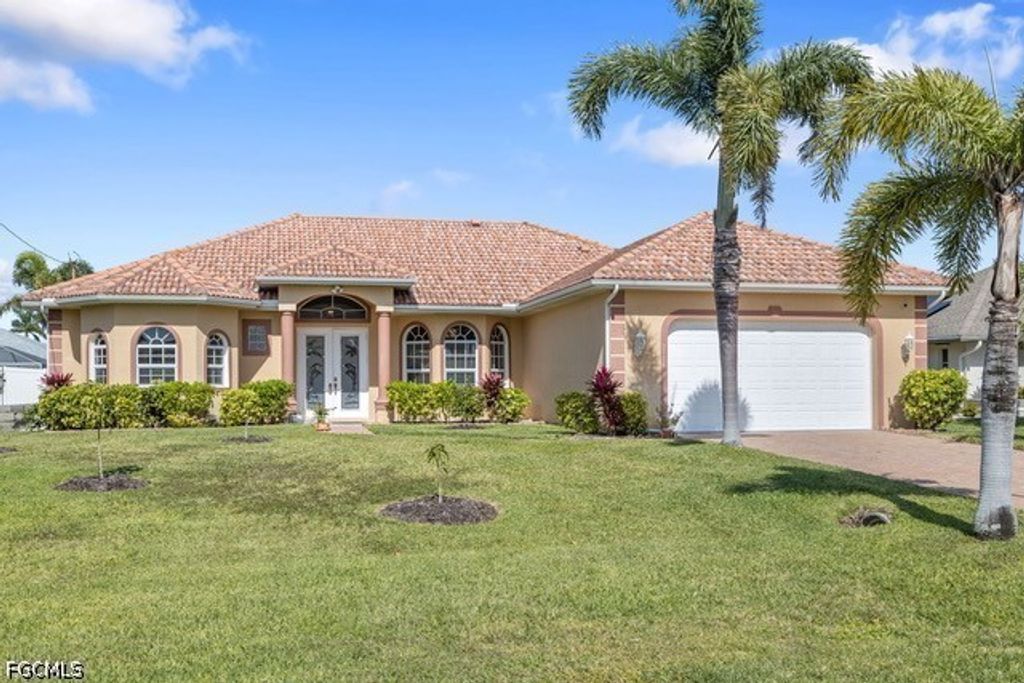 2111 SW 51st ST, Cape Coral, FL 33914