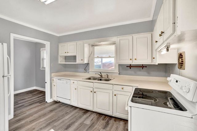 711 Springhill Avenue, Spartanburg, SC 29303