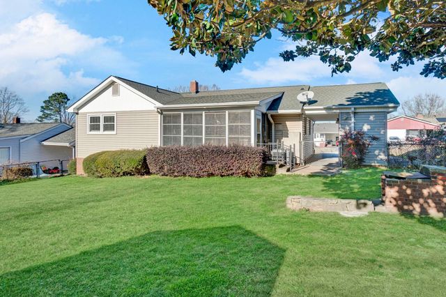 711 Springhill Avenue, Spartanburg, SC 29303