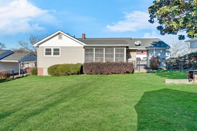 711 Springhill Avenue, Spartanburg, SC 29303