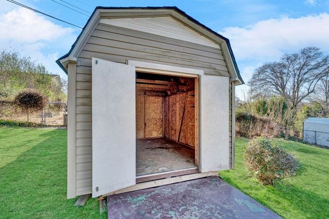 711 Springhill Avenue, Spartanburg, SC 29303