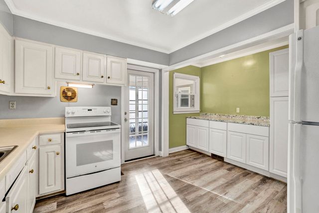 711 Springhill Avenue, Spartanburg, SC 29303