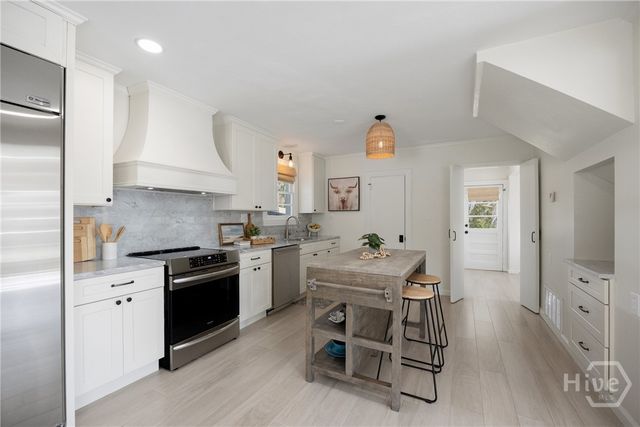 501 Rivers End Drive, Savannah, GA 31406