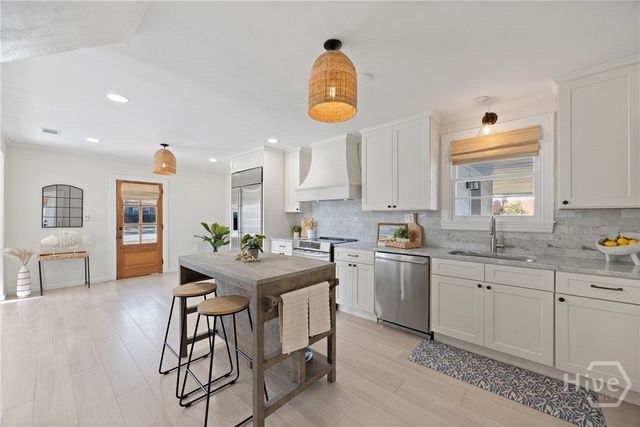 501 Rivers End Drive, Savannah, GA 31406