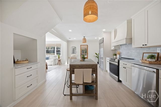 501 Rivers End Drive, Savannah, GA 31406