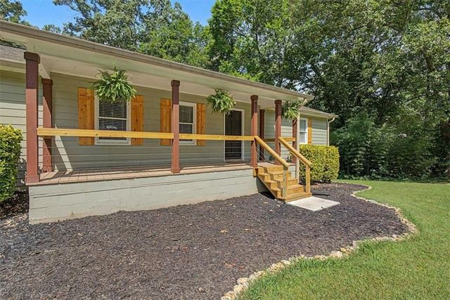 611 Calloway Drive, Rockmart, GA 30153