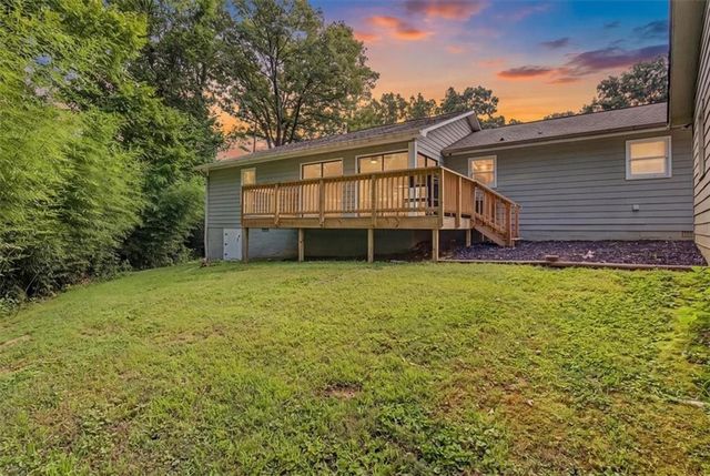 611 Calloway Drive, Rockmart, GA 30153