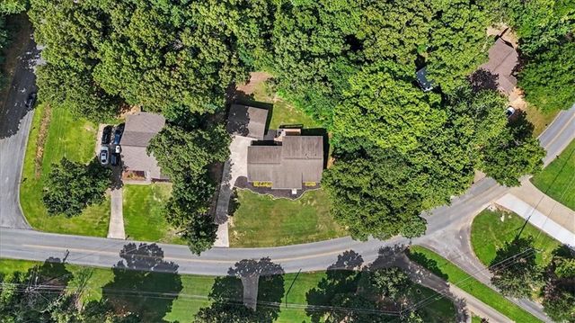 611 Calloway Drive, Rockmart, GA 30153