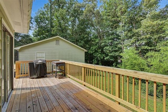 611 Calloway Drive, Rockmart, GA 30153