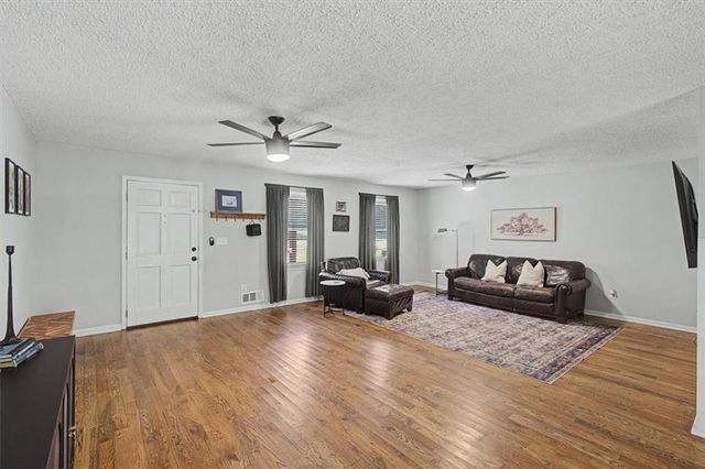 611 Calloway Drive, Rockmart, GA 30153