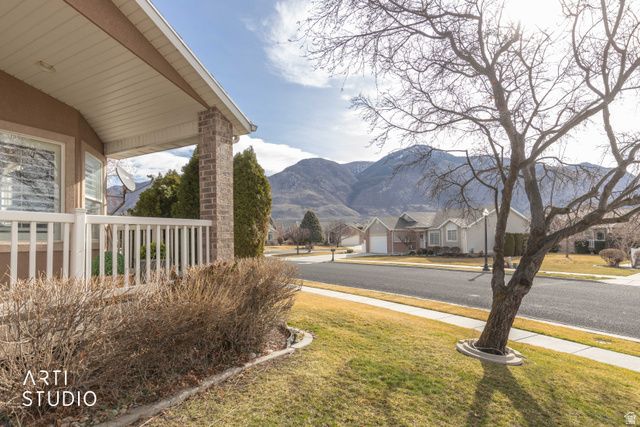 571 E 2250 N, North Ogden, UT 84414