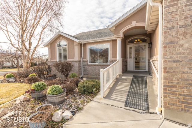 571 E 2250 N, North Ogden, UT 84414