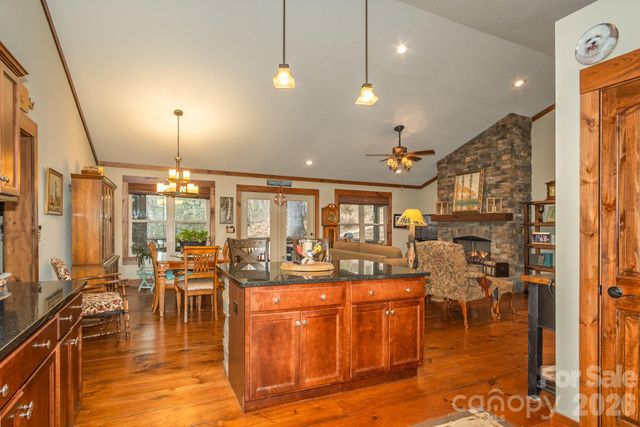 1600 Black Oak Drive, Sapphire, NC 28774