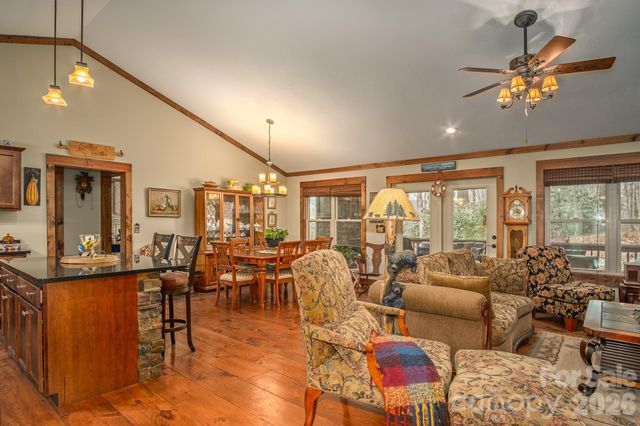 1600 Black Oak Drive, Sapphire, NC 28774