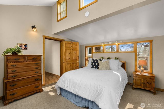 75 Purtteman Gulch Road, Chelan, WA 98816