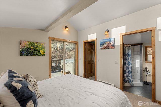 75 Purtteman Gulch Road, Chelan, WA 98816