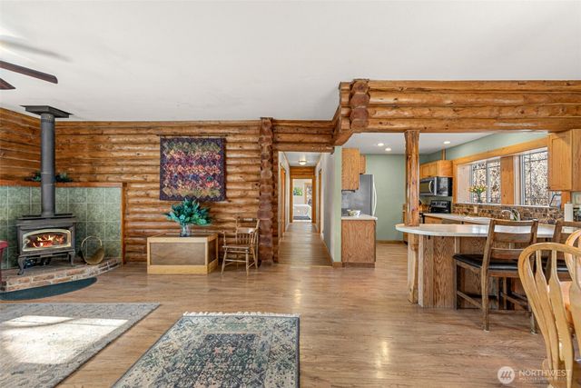 75 Purtteman Gulch Road, Chelan, WA 98816