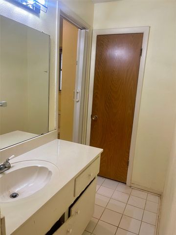 2110 SE 25th Avenue, Mineral Wells, TX 76067