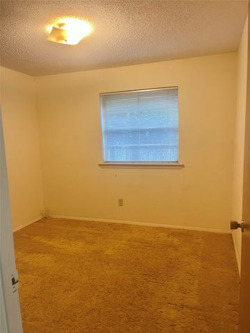 2110 SE 25th Avenue, Mineral Wells, TX 76067